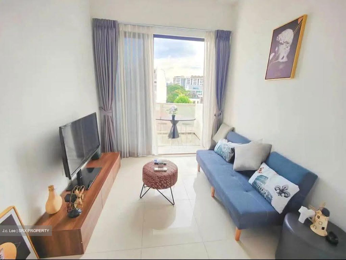 8 Farrer Suites (D8), Apartment #627088881